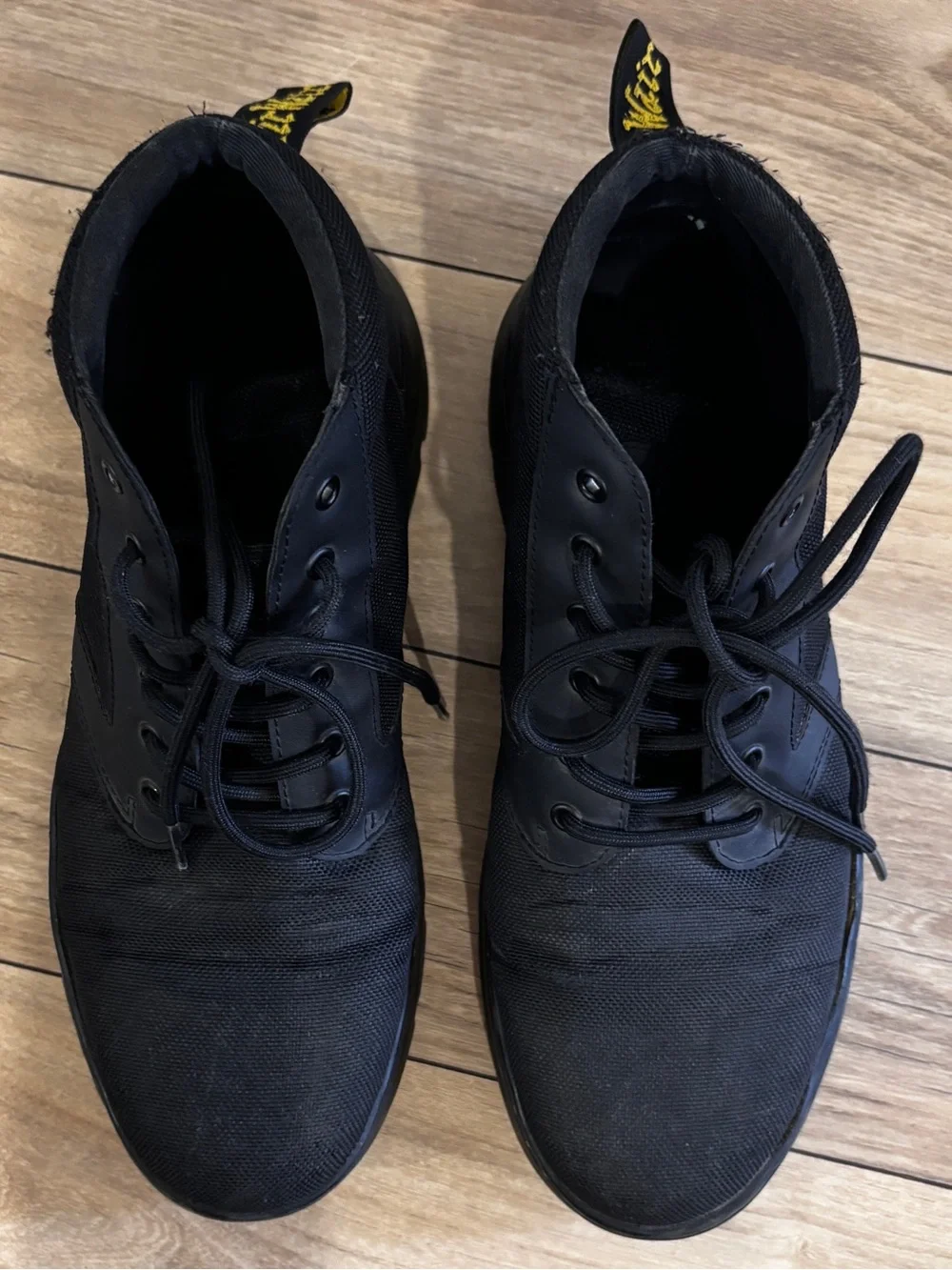 Dr. Martens Men’s Bonny Chukka Boots Size: 10